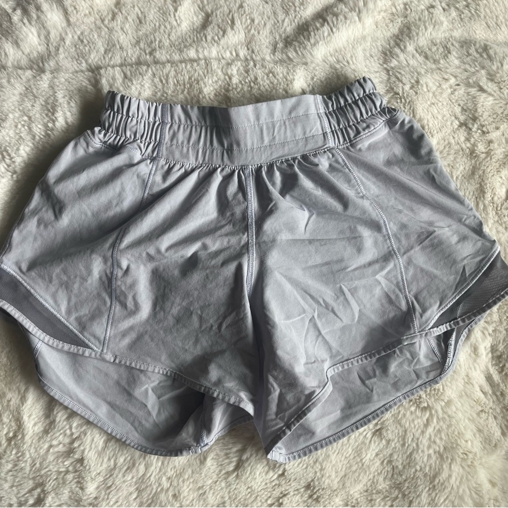 Periwinkle Lululemon hottie hots